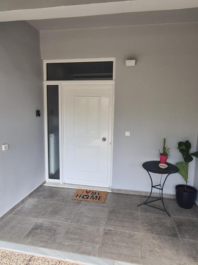 Silver House Asimi Exterior photo